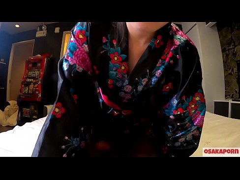 ❤️ Junges Cosplay-Mädchen liebt Sex bis zum Orgasmus mit einem Spritzer in eine Reiterin und einem Blowjob. Asiatisches Mädchen mit haariger Muschi und schönen Titten in traditioneller japanischer Tracht in Amateurvideo zeigt Masturbation mit Fickspielzeug. Sakura 3 OSAKAPORN. ❌ Fucking video bei uns ❌